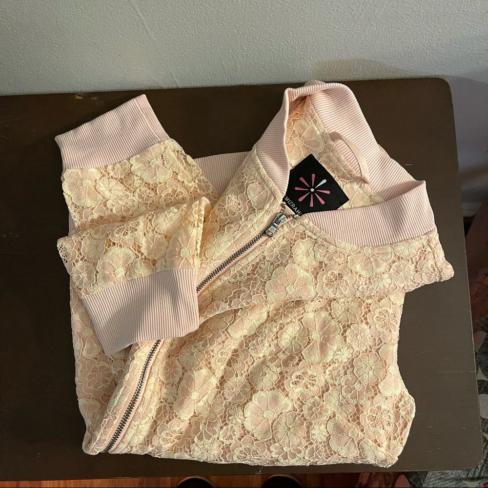 Isaac Mizrahi Lace Lightweight Jacket
